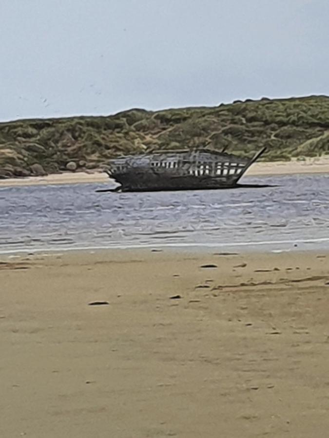 Ostan Gweedore Deluxe Apartments Bunbeg Bagian luar foto